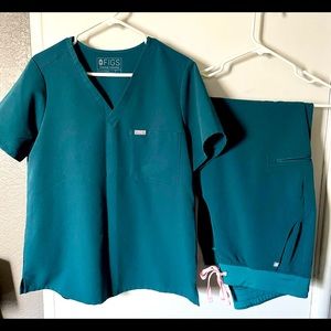 Figs Caribbean Blue set